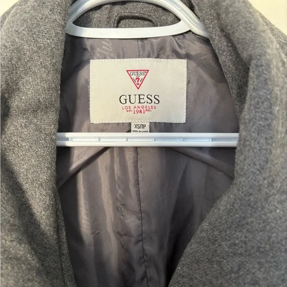 Coat - Picture 4 of 4